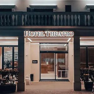 Hotel Theatro- Center